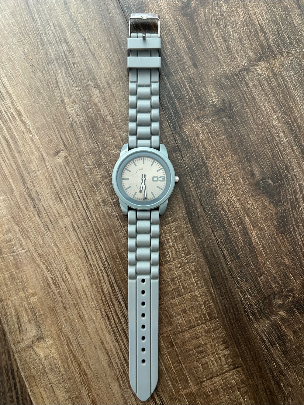 Gray Silicone buckle Strap white face Watch 25mm face - watch works great